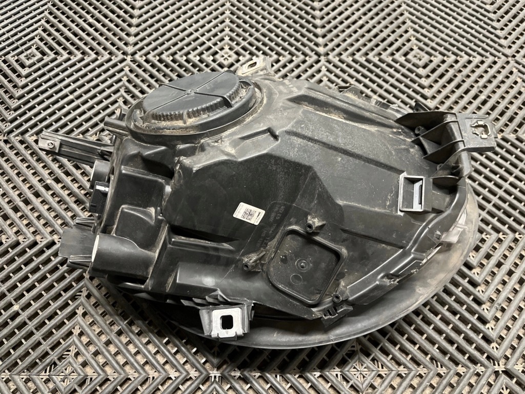 Фара правый  перед mini cooper f55 f56 full led Доставка