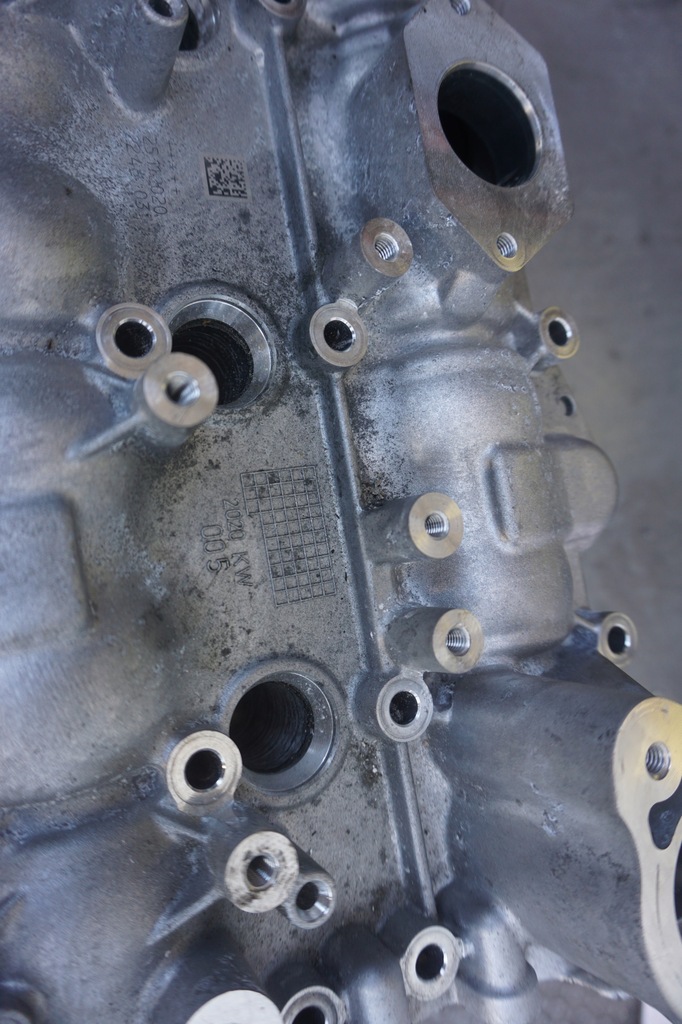 фото №9, Mercedes a b klasa cla головка amg 2.0 a2600109700