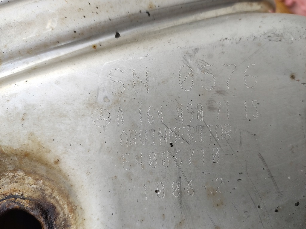 фото №10, Mercedes ml w164 3.0 гаситель выхлоп конечный