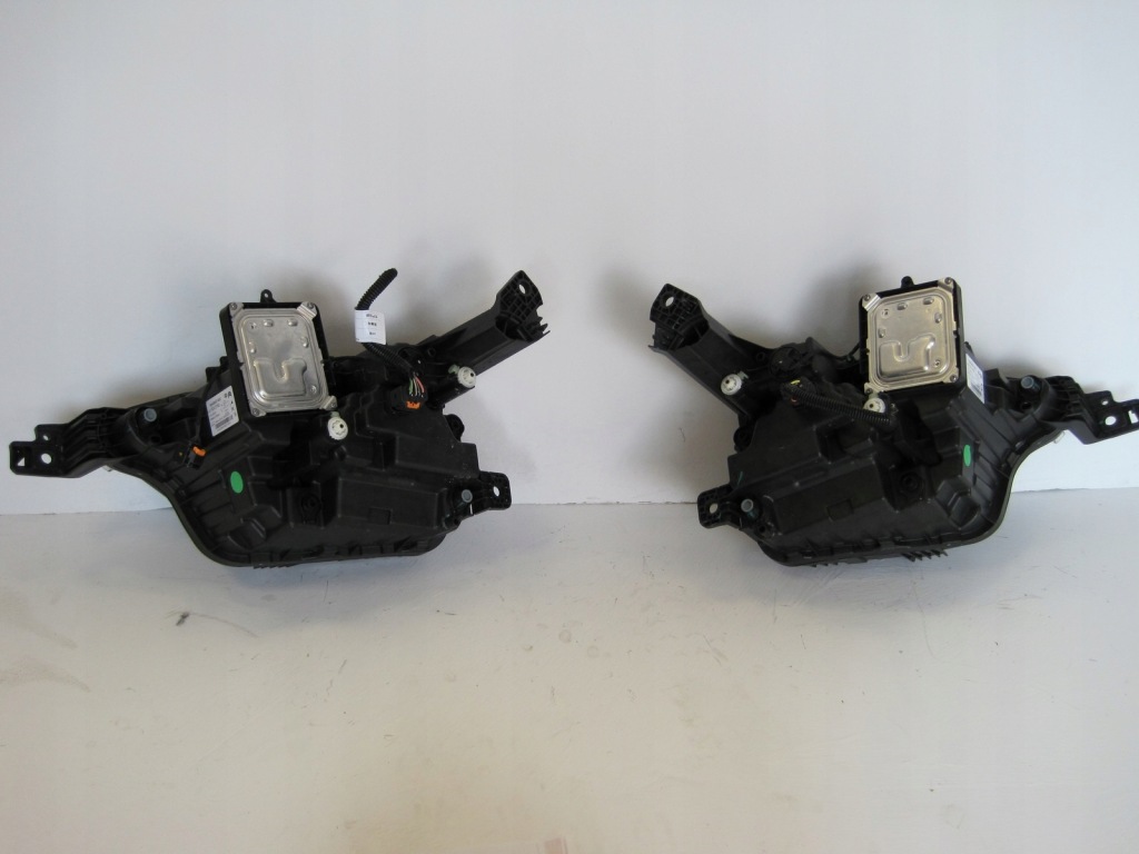 Фара full led левая правый  citroen c5x 9849667480 9849667880 Цена