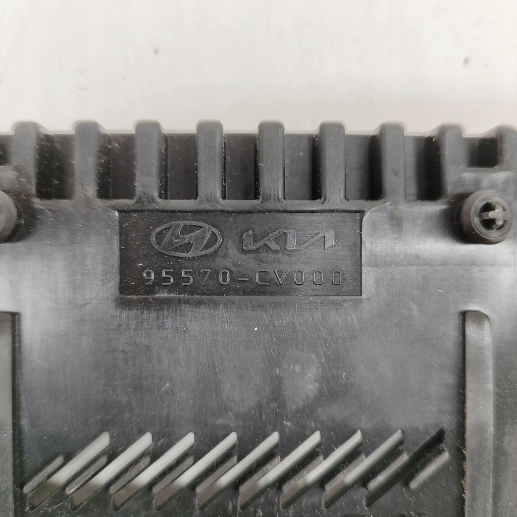 фото №7, Kia ev6 2022 вкладка бардачка туннель среднего