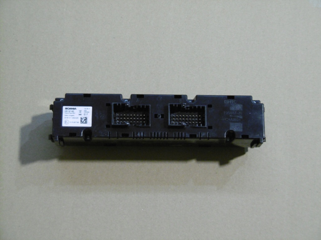 фото №2, Панель кондиционера scania r s 2819142