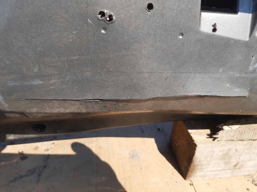 фото №6, Бампер задняя 4x pdc renault laguna iii hb