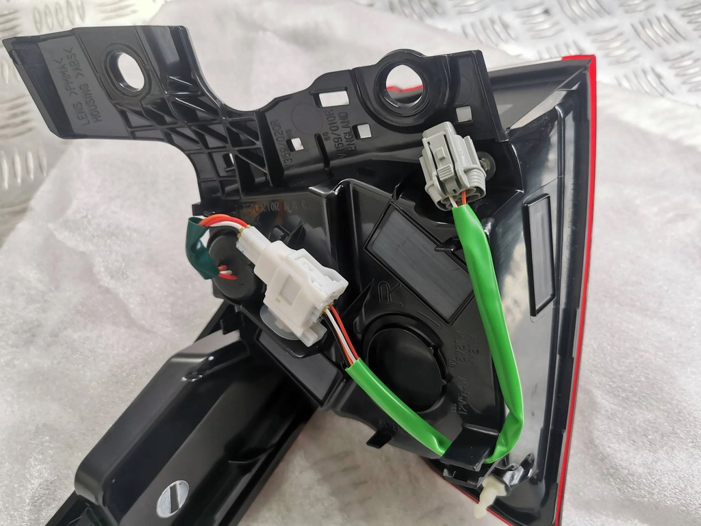 фото №8, Nissan qashqai j12 2021- лампа задняя задняя правая