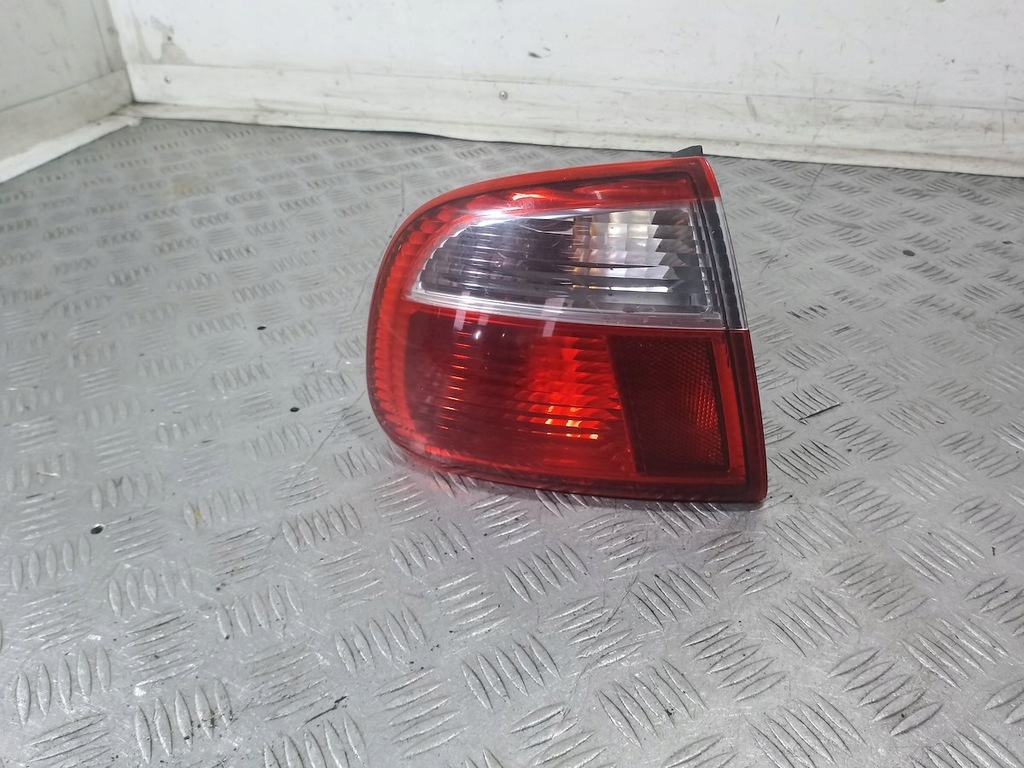 фото №1, Лампа задняя левая seat toledo ii sedan