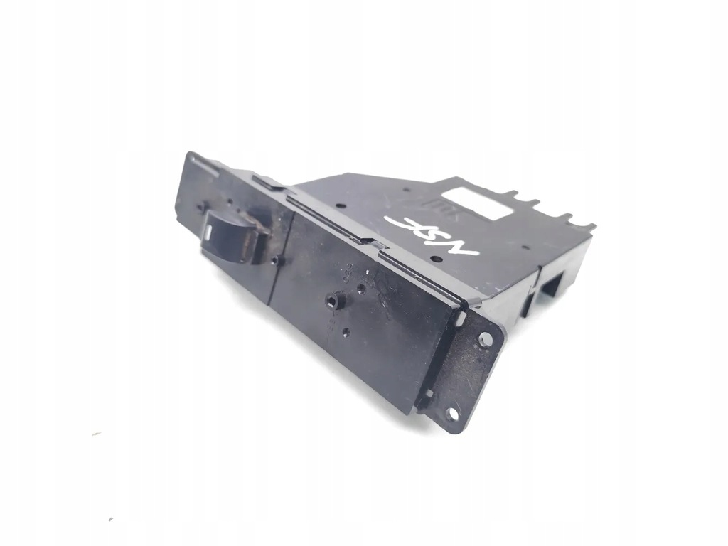 фото №1, Land rover range rover кнопки вікон перед лівий 2003 suv 4/5dr yud000261