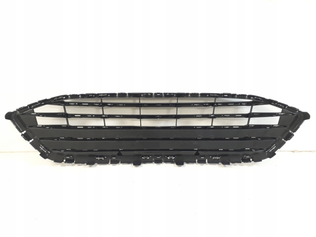 Решётка  хром радиатора решётка радиатора ford focus mk4 18-20 Недорого