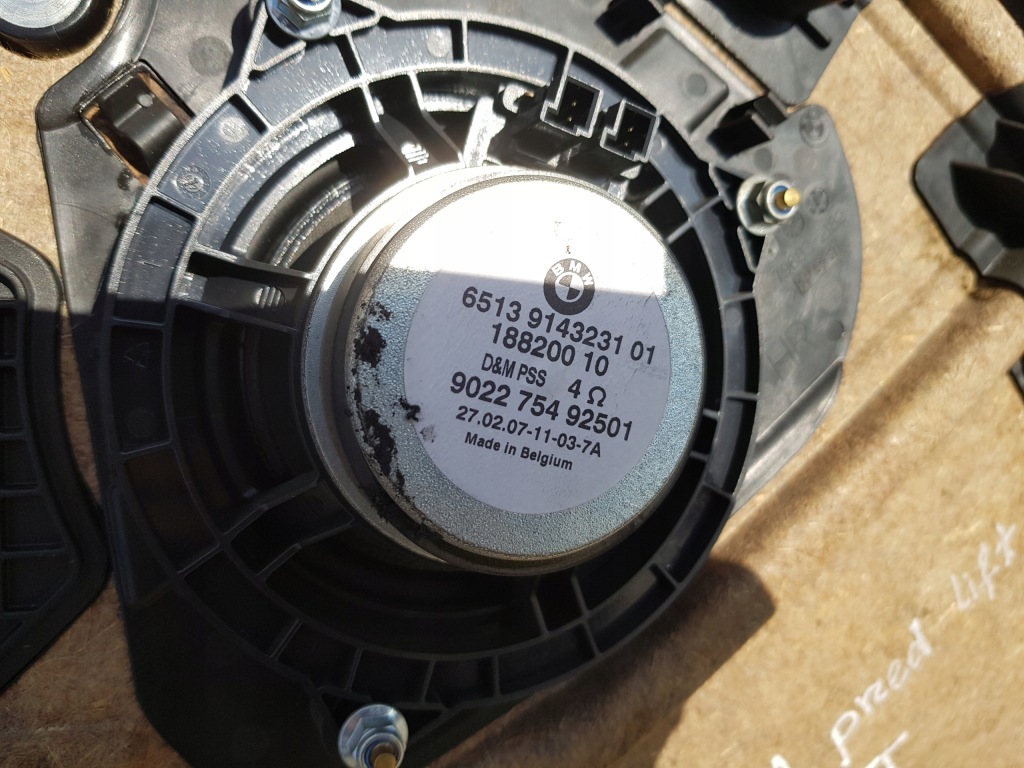 фото №8, Обшивка обивка дверь правый задняя кожа bmw e91 przedlift europa