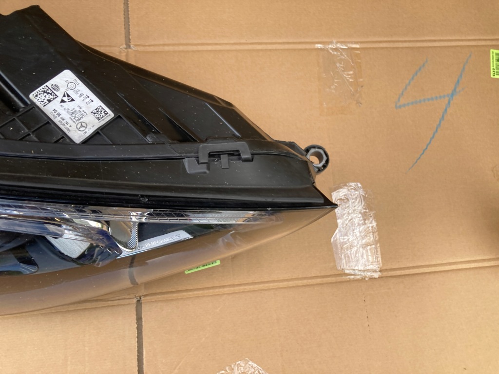 Mercedes gle v167 фара правая передняя led a1679069604 Недорого