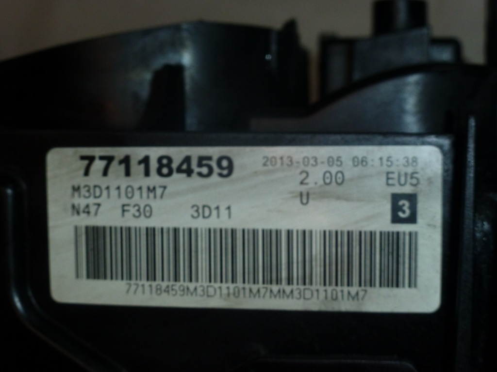 фото №11, Кришка клапанів 8570828 bmw f30 n47