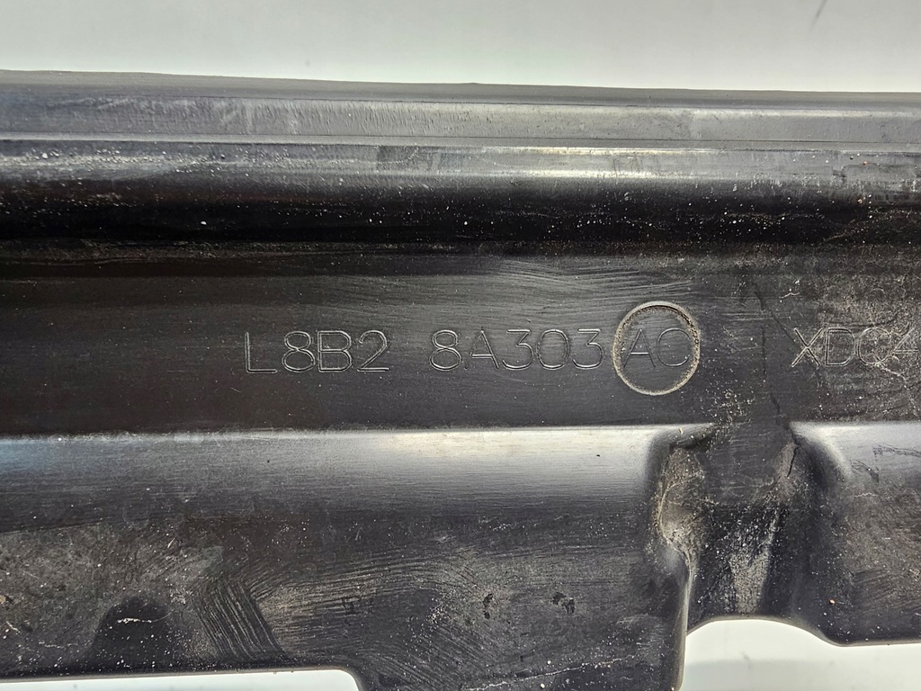 фото №16, Воздуховод воздуха впуск шторка жалюзи land rover defender 2 l663 19 -