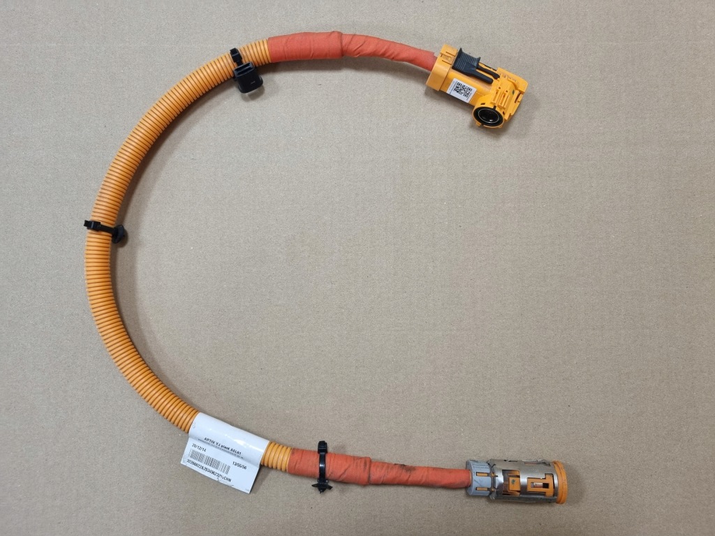 Купить Polestar 2 кабель wysokiego напряжения 32266022