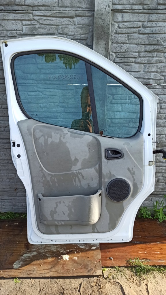 фото №5, Двері ліва перед trafic vivaro primastar 01-14