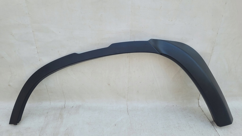 фото №1, Land rover defender молдинг крила права задня