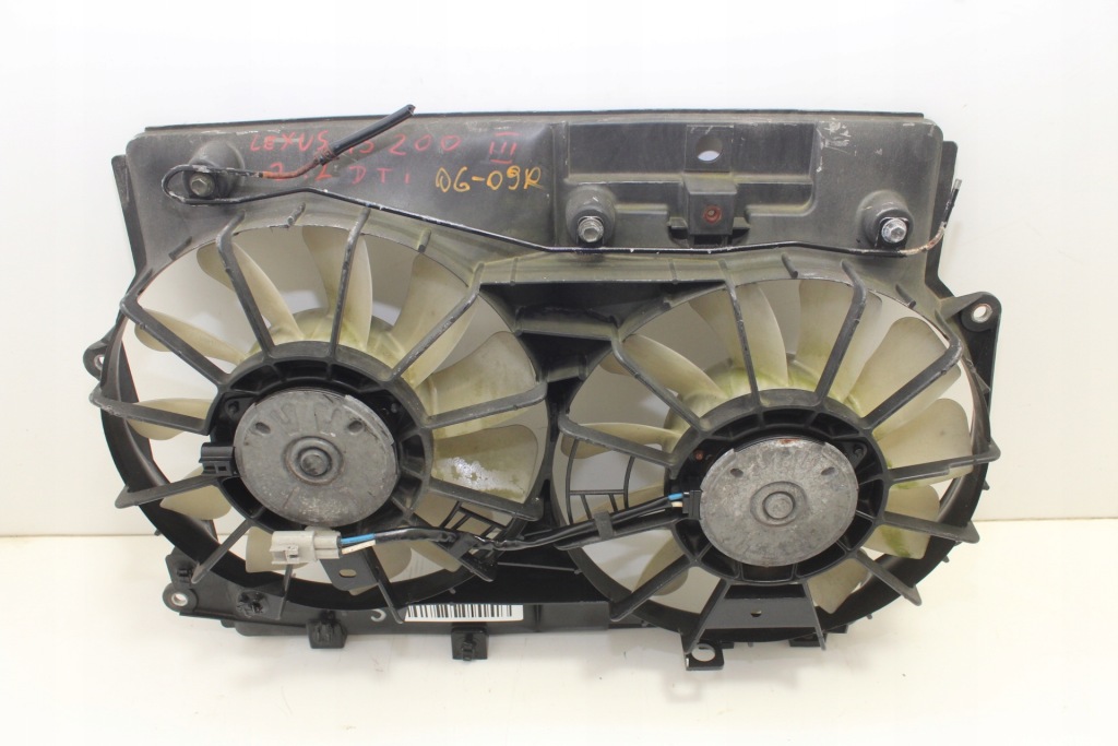 Купити Вентилятор радіатор lexus is 2 2 05-10r 2.2d
