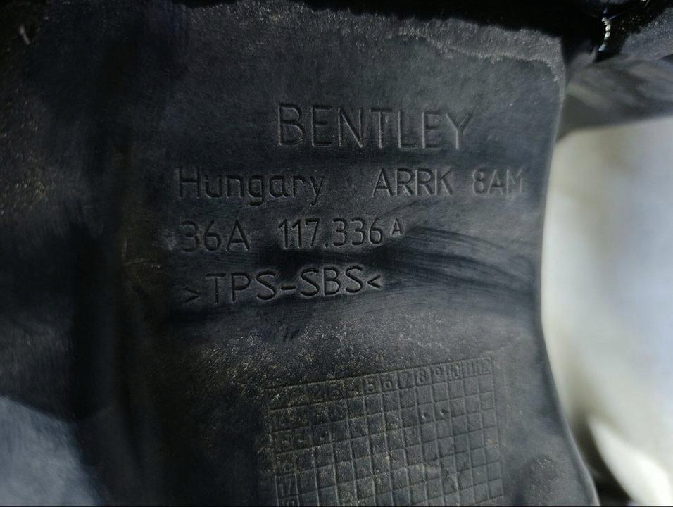 фото №7, Радіатор bentley bentayga 2017 36a145804