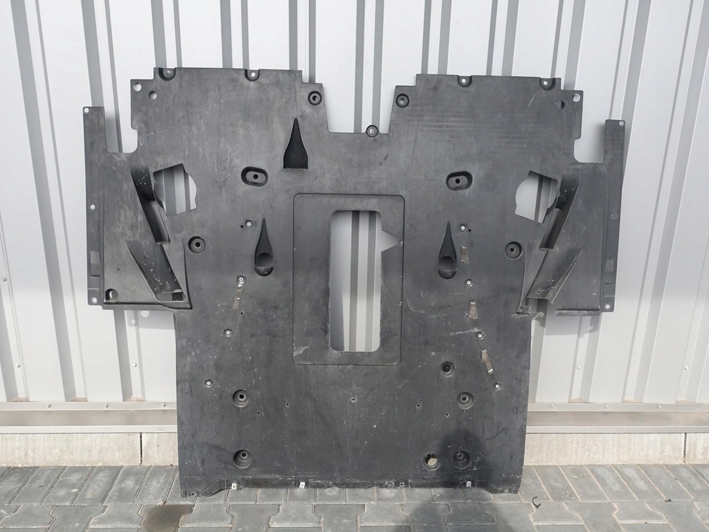 фото №1, Ferrari 488 gtb плита захист підлога задня