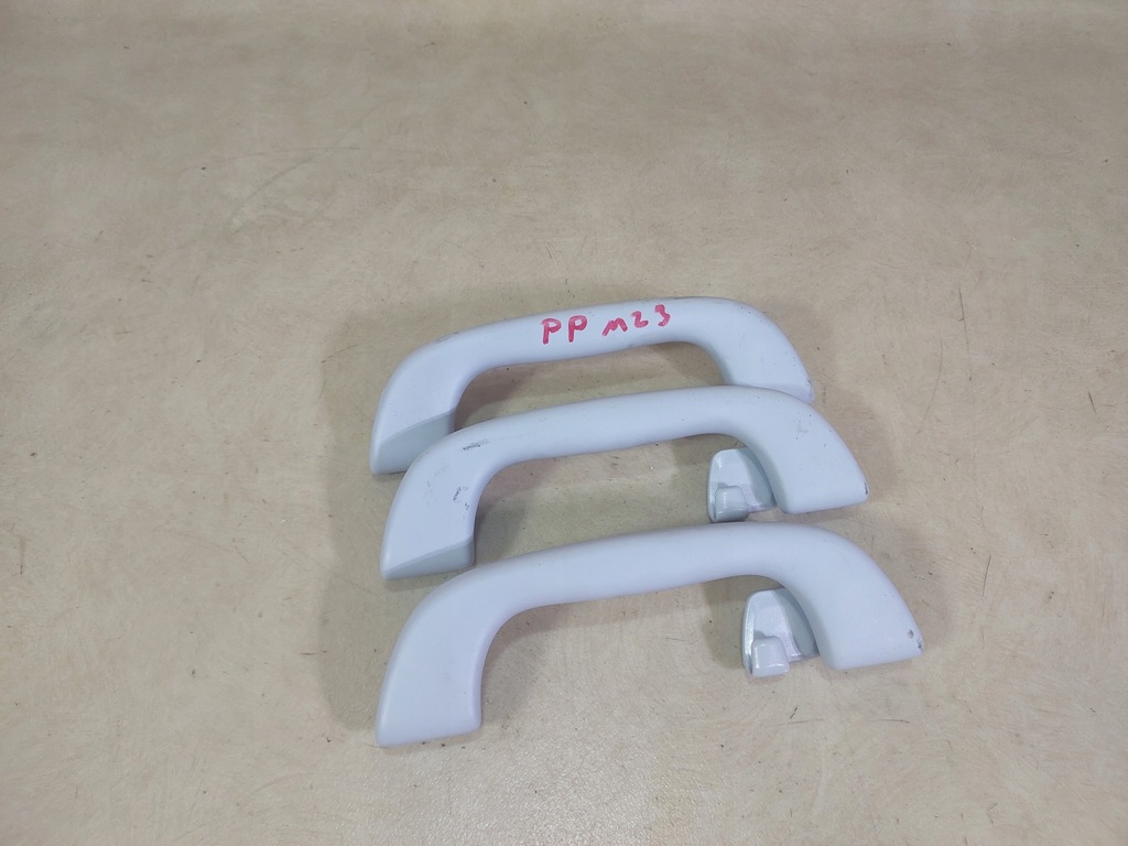 фото №1, Mazda 3 bk ручка потолочный