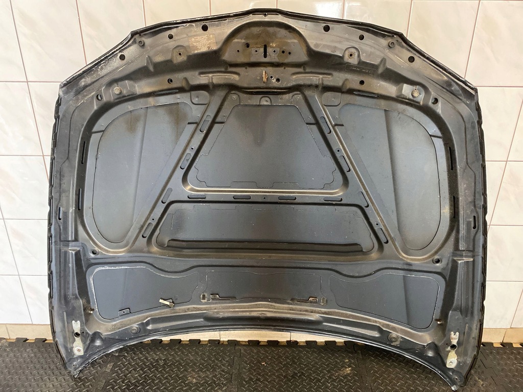 фото №5, Капот кришка двигуна bmw 1 seria e81 e87 пошкоджена