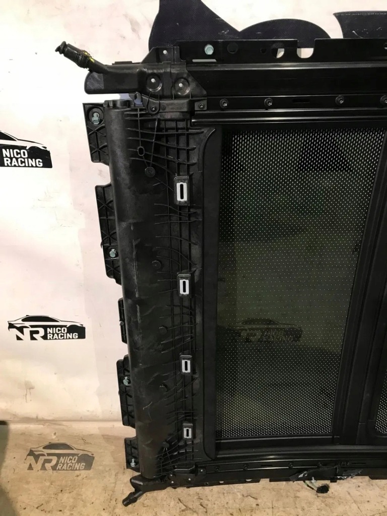 фото №8, Панорама дах панорамний bmw g06 f96 sky lounge