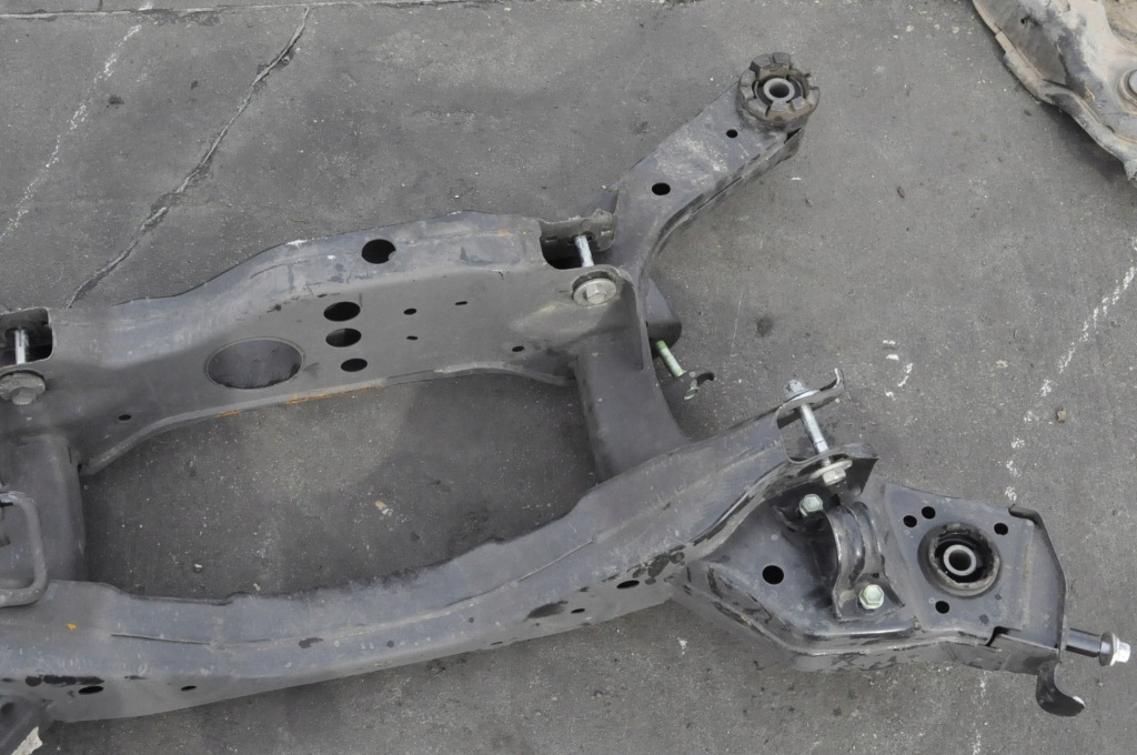 фото №7, X-trail iv t33 1.5 vc-t e-power балка подвеска подрамник задняя задние 2wd 5tys