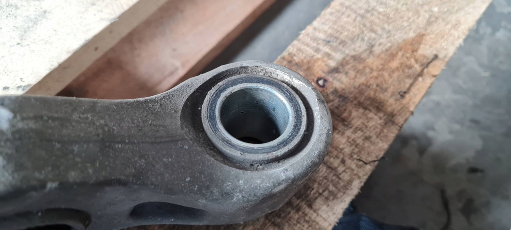 фото №12, A6 c8 4k рычаг правый перед передний 4m0407156e a7 4k q7 q8 4m