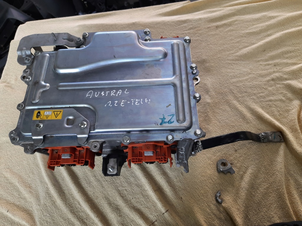 фото №1, Renault austral 1.2 e-tech converter