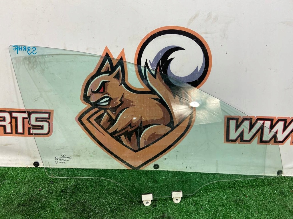 фото №1, Скло двері правий перед mazda 3 bm bhn158510a