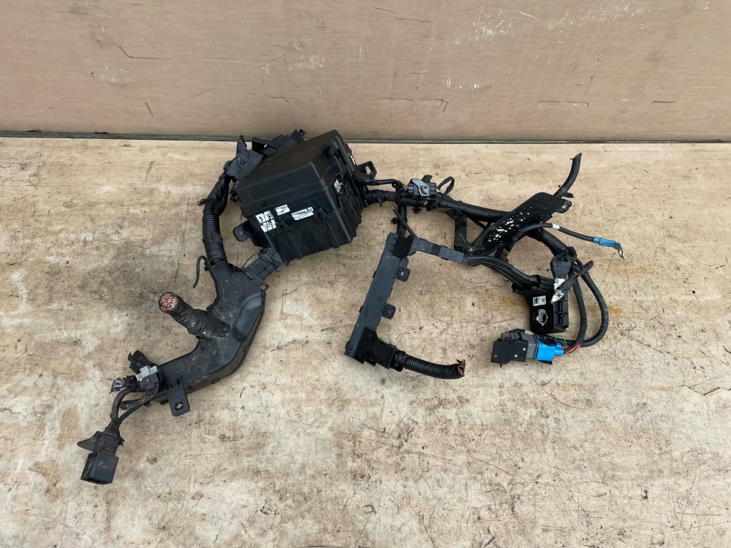 фото №1, Tucson ii lift коробка предохранителей 2.0crdi