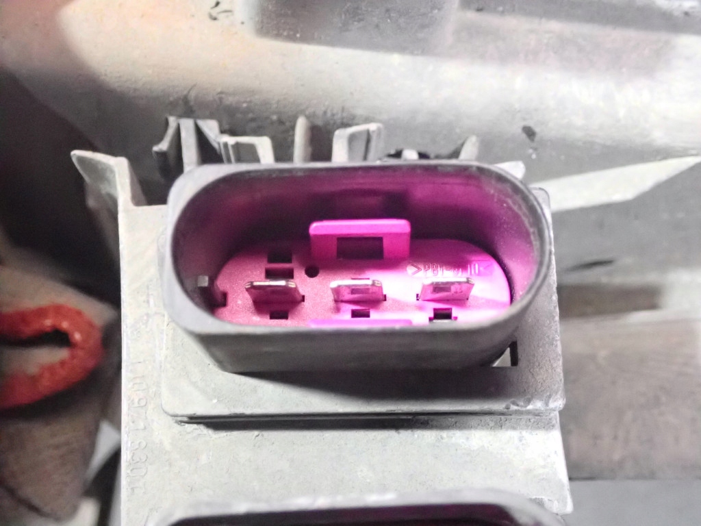 Skoda octavia 1 96-00 1.9 d 110km вентилятор радиатора 1j0121207c 6 pin в Украине