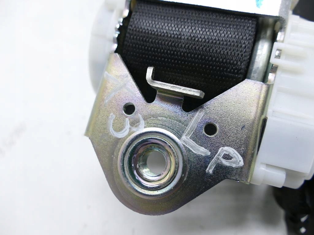 фото №8, Bmw x3 e83 pas безопасности левый перед