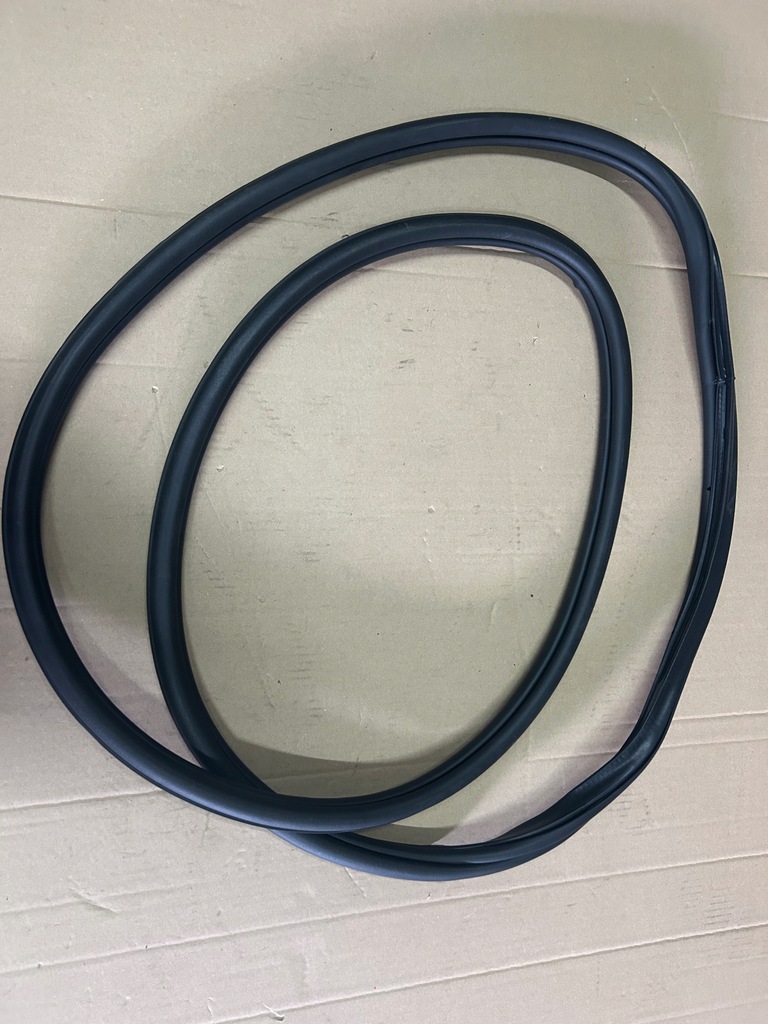 фото №1, Vw golf 8 прокладка кузовная дверь перед задняя 5h4867911