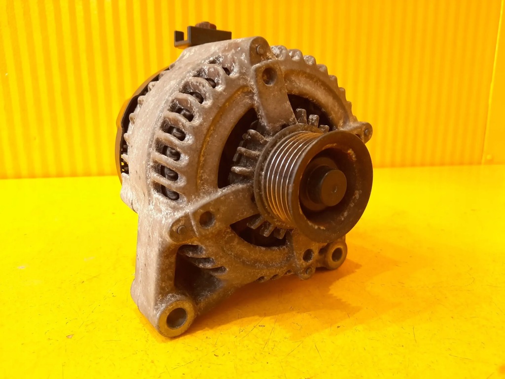 фото №4, Bmw 2 f45 2.0d f30 f30 генератор 7640131