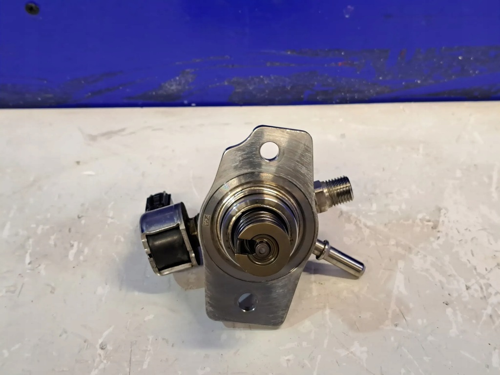 фото №1, Lexus rx 450h 2021 насоса топлива