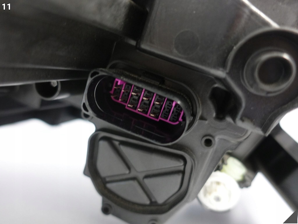 фото №12, Skoda enyaq iv electric 5lb 20- лампа full led crystal lighting левая перед