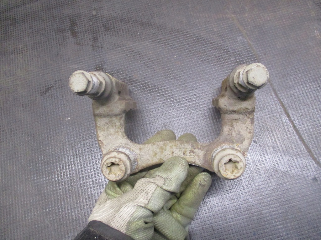 фото №7, Скоба задняя citroen c5 x7 2.0 hdi 08-16 r.