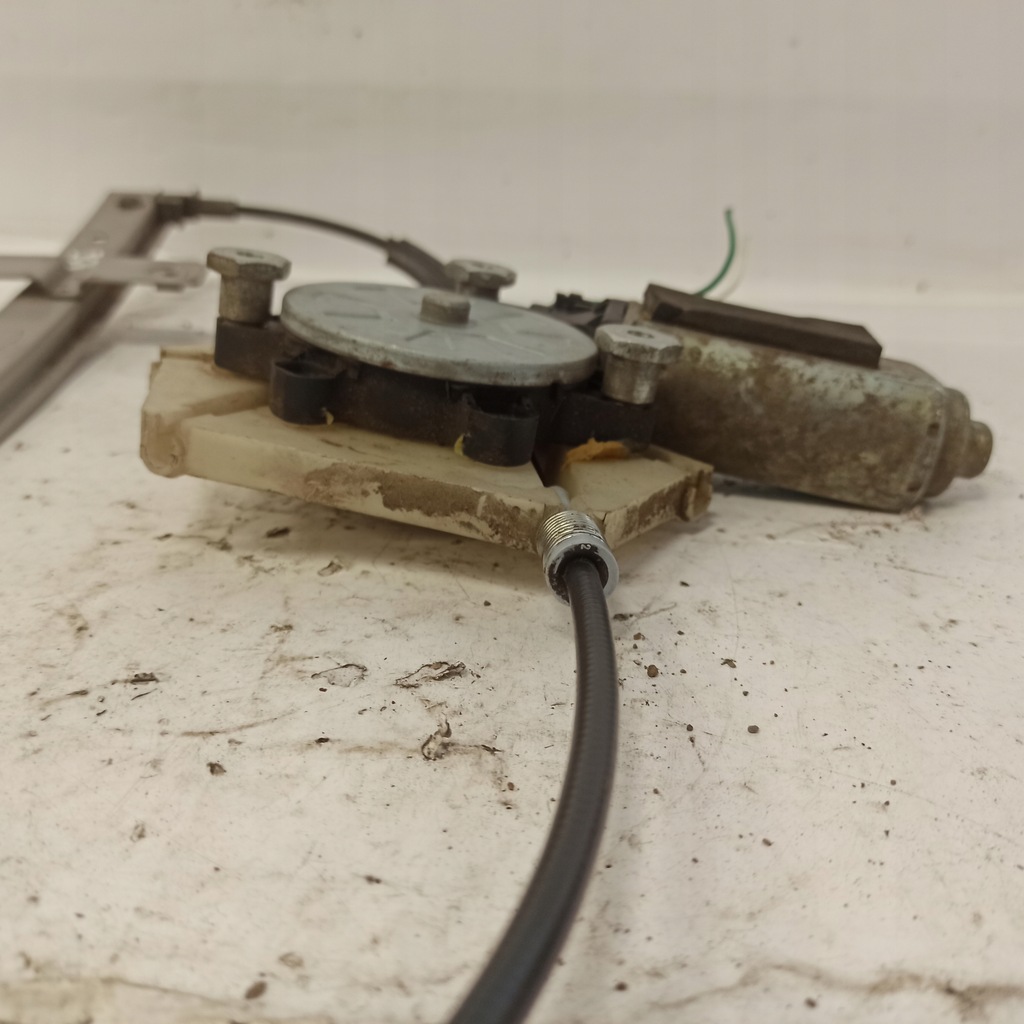 фото №8, Volvo s40 v40 1 i механізм скло правий перед