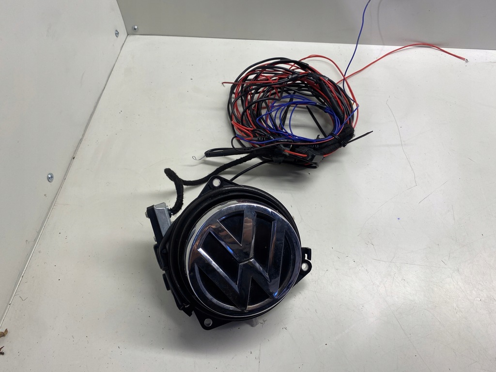 фото №1, Vw golf vii hb камера заднего вида