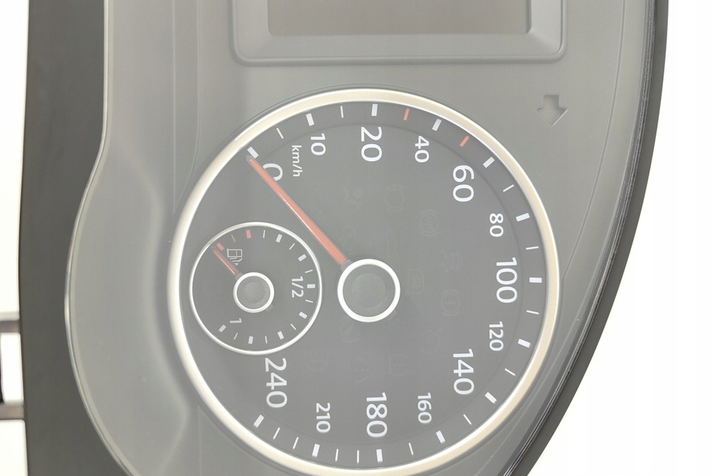 фото №8, Счетчик vw tiguan 5n_ 5n0920873a 2.0l дизель 103kw 2014