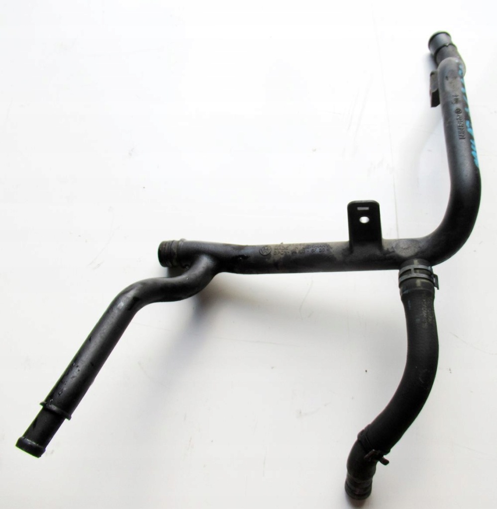 Купити Vw passat b6 2.0 tdi патрубок труба води 03l121065h