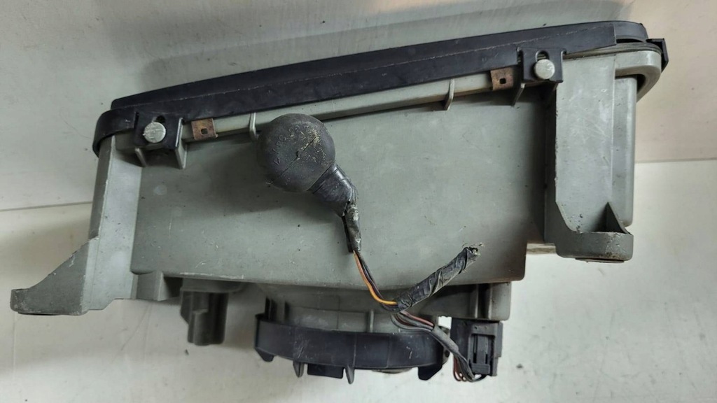 фото №6, Opel frontera a лампа передняя vu31n002