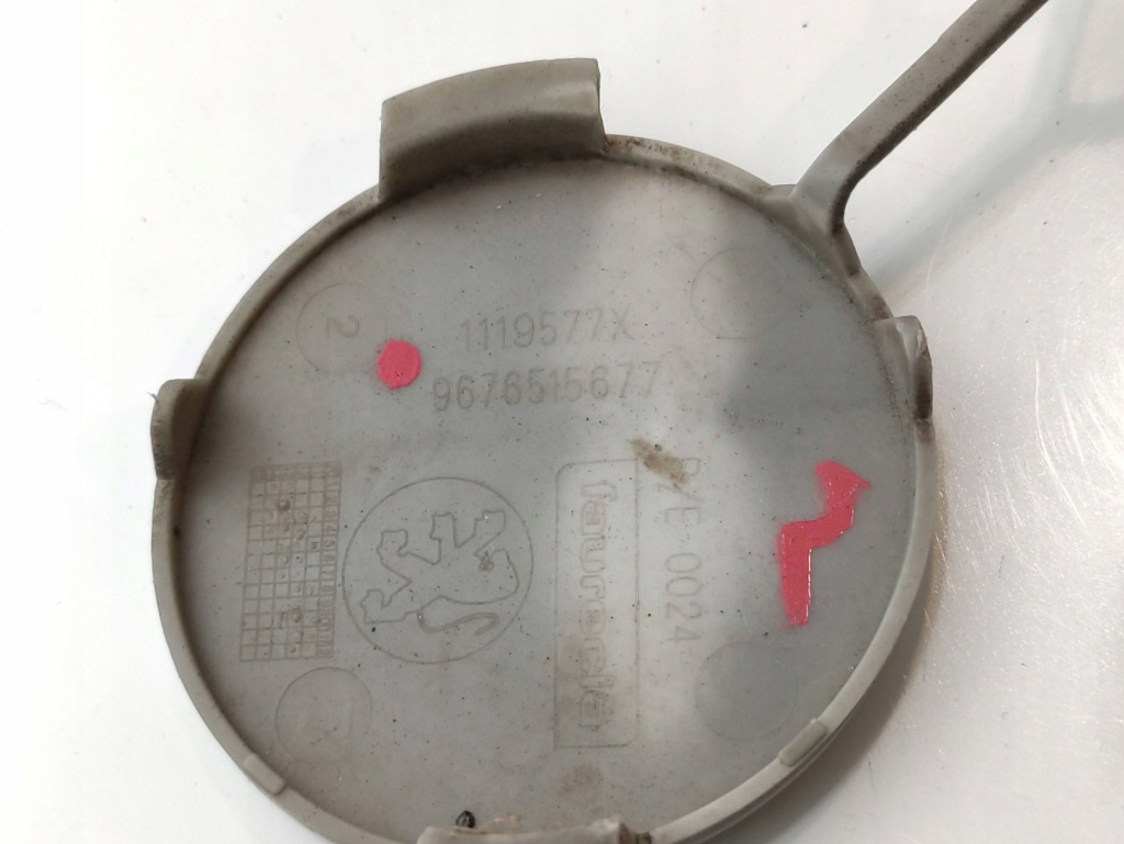 Купити Peugeot 208 1 1 заглушка фаркоп бампер задній 9676515677