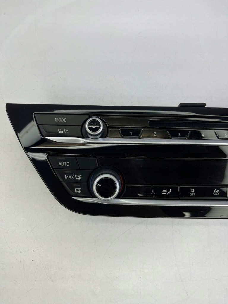фото №3, Панель кондиционера обдув bmw g30 g31 6826859