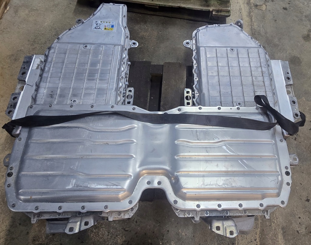 фото №1, Акумулятор акумулятор bmw x5 g05 8873144