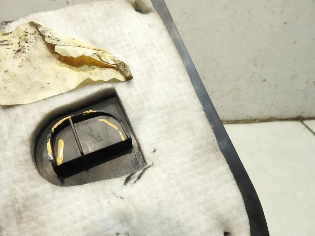 фото №3, Защита порог правый перед mercedes r w251 a2516800280