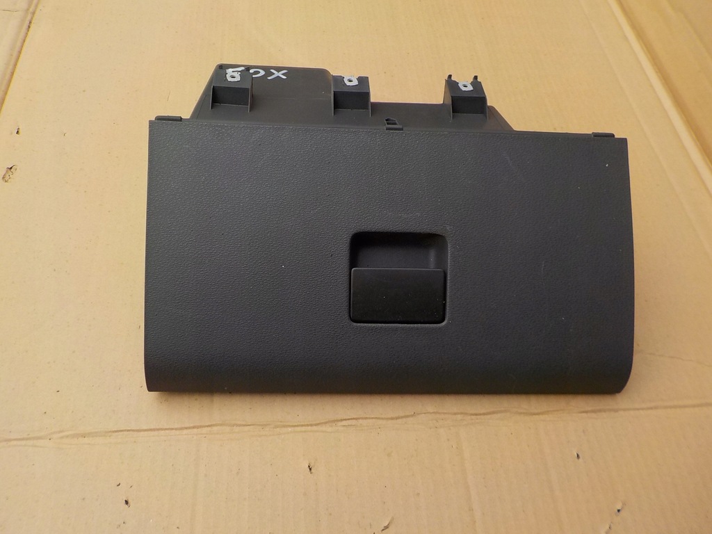 фото №1, Бардачок пасажира vw fox 5z0857097