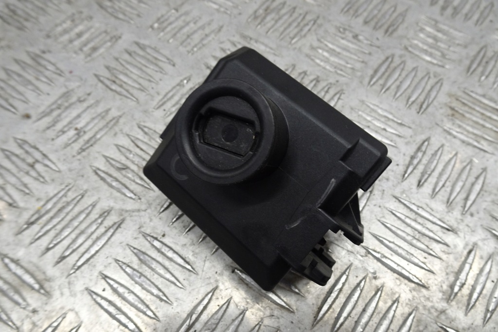 фото №1, Mercedes w176 замок зажигания