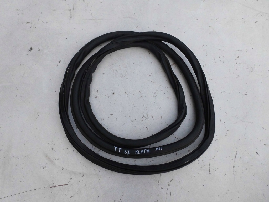 фото №1, Прокладка крышки задний багажника audi tt 8j