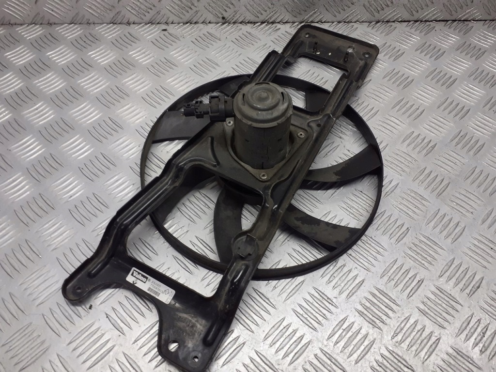 Вентилятор радиатора renault megane 1 1.4 7700838136 Доставка