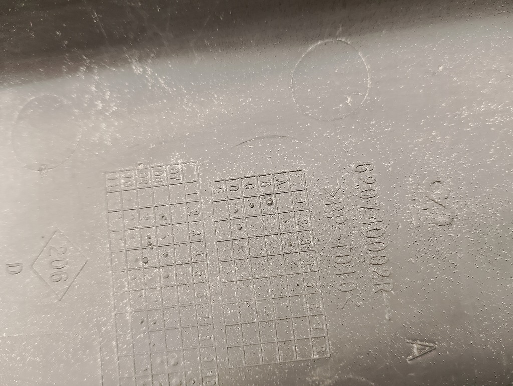 фото №6, Молдинг бампера перед права renault megane iii накладка